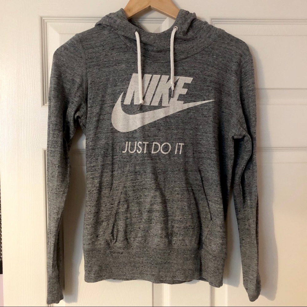 NWOT Nike hoodie